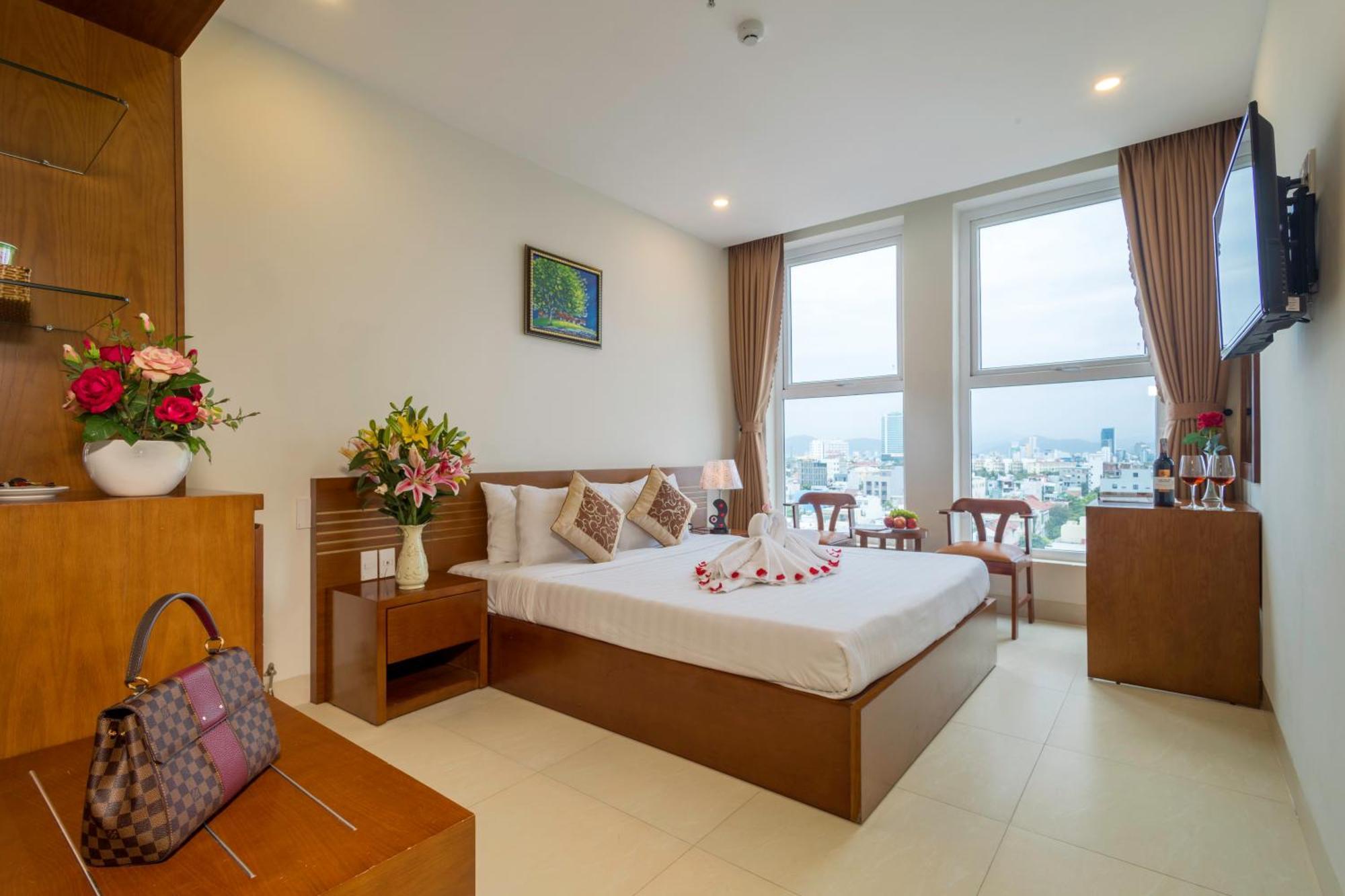 Golden Light Da Nang Hotel Exterior photo