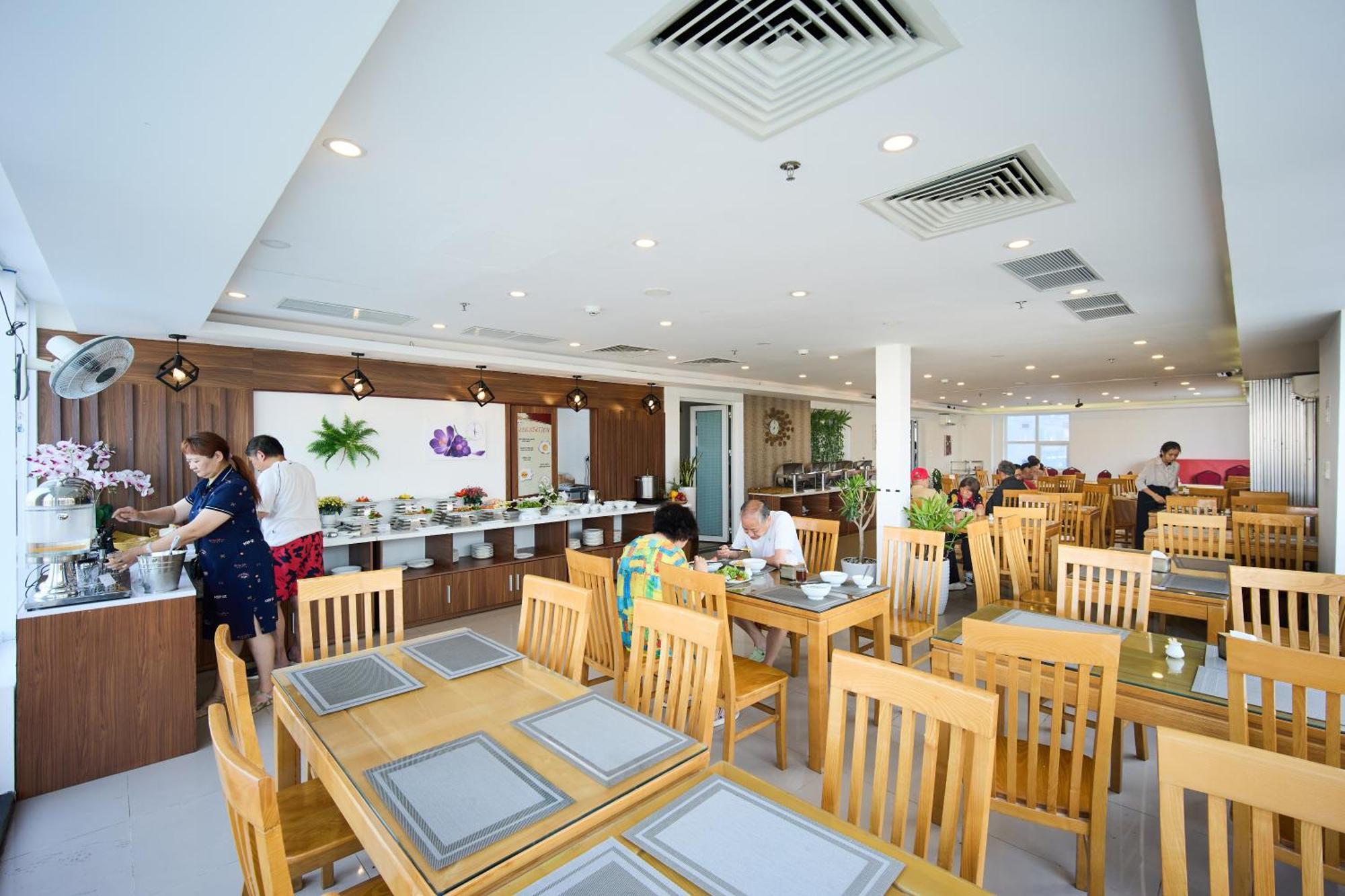 Golden Light Da Nang Hotel Exterior photo