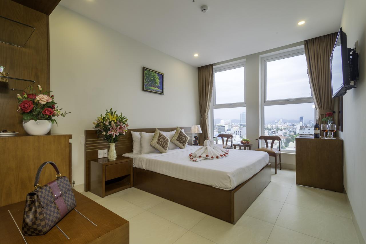 Golden Light Da Nang Hotel Exterior photo
